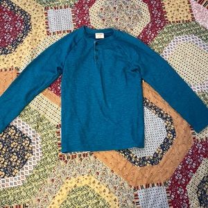 🔥 Greenish blue long sleeved shirt